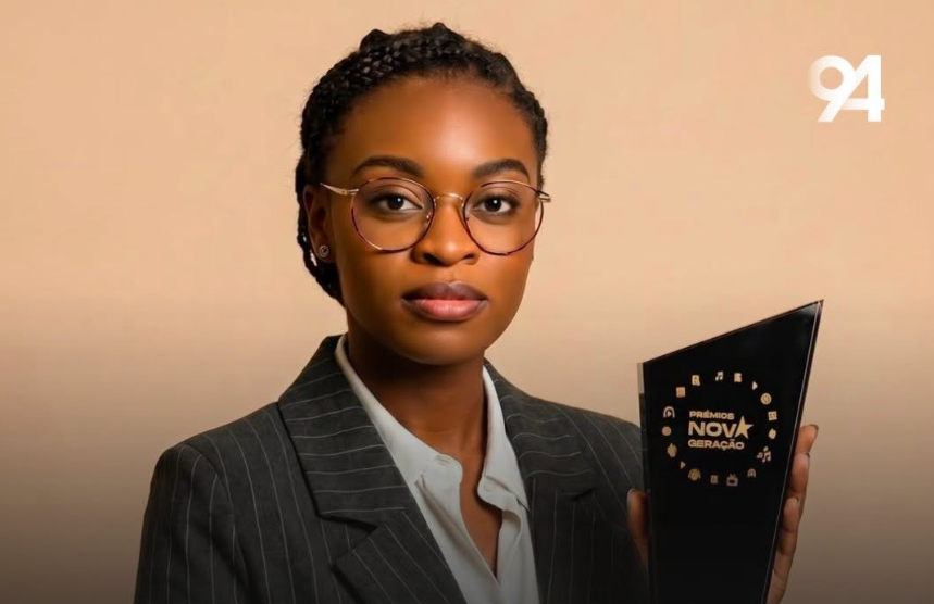 Dúnia Santos conquista Prémio Nova Geração e celebra reconhecimento como Jovem Ascensão